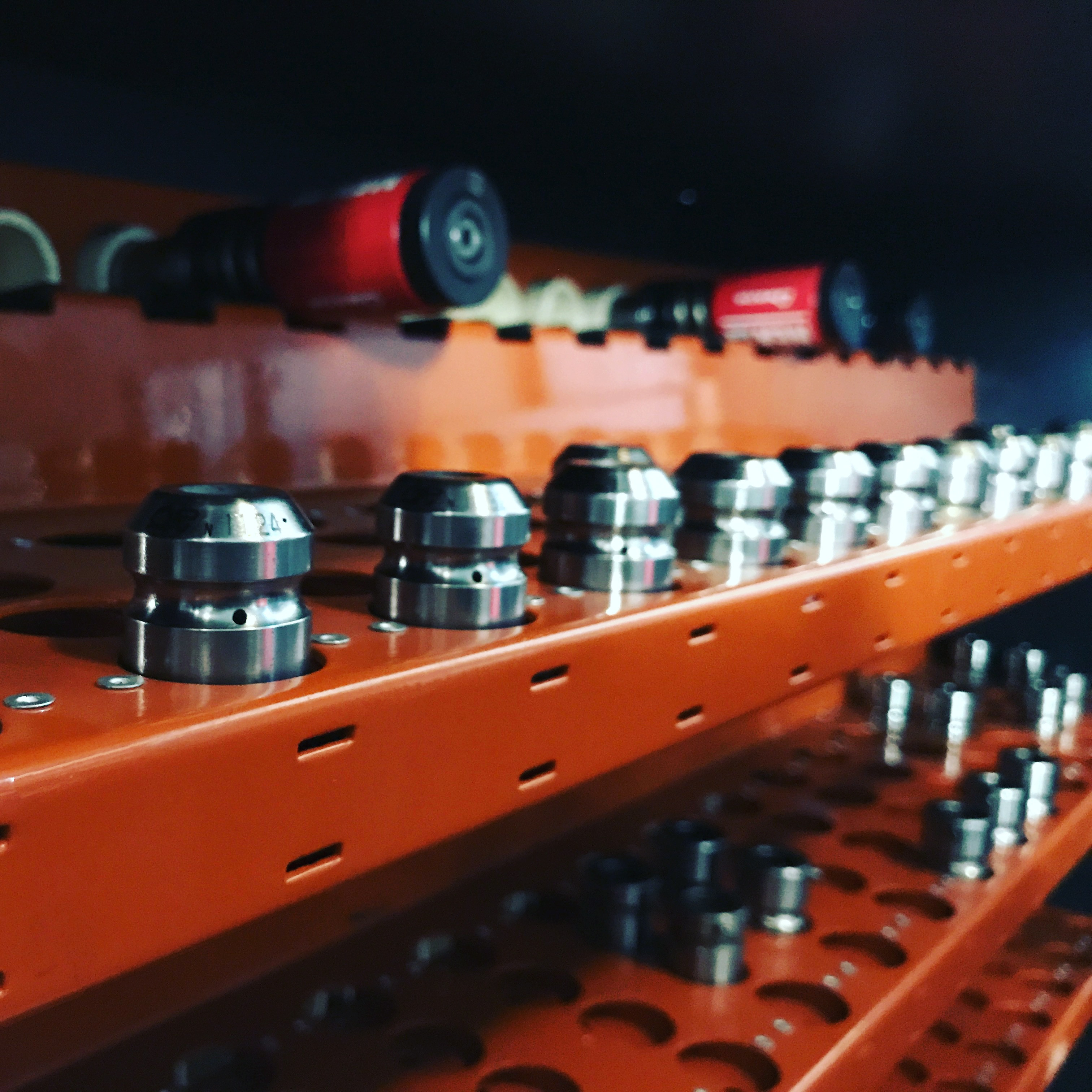 Eterna utilises ERP software to optimize Sheet Metal Manufacturing